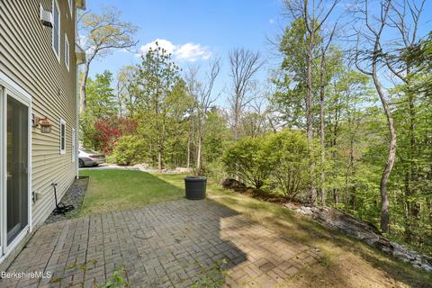 125 Antelope Dr, Lee, MA 01238 photo 37