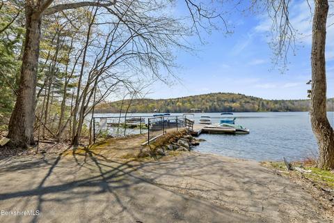 125 Antelope Dr, Lee, MA 01238 photo 39