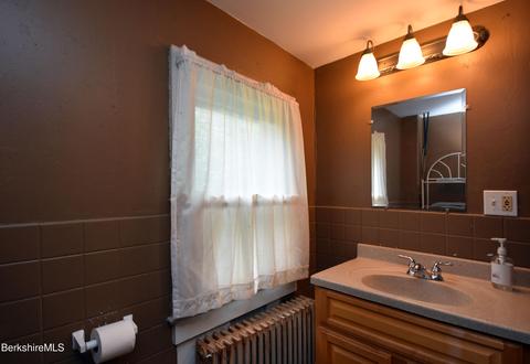 110 Tyringham Rd, Lee, MA 01238 photo 22