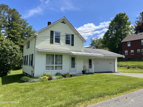 395 Fairview St, Lee, MA 01238