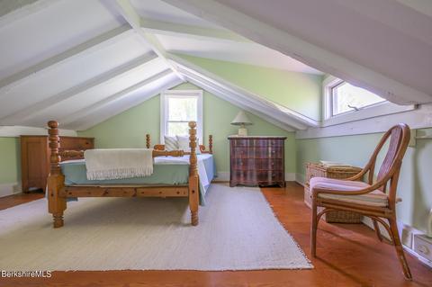210 Chestnut St, Lee, MA 01238 photo 26