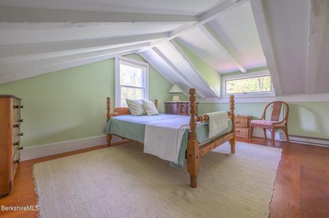 210 Chestnut St, Lee, MA 01238 photo 27
