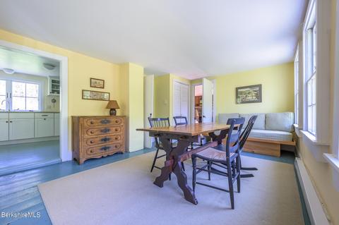 210 Chestnut St, Lee, MA 01238 photo 16