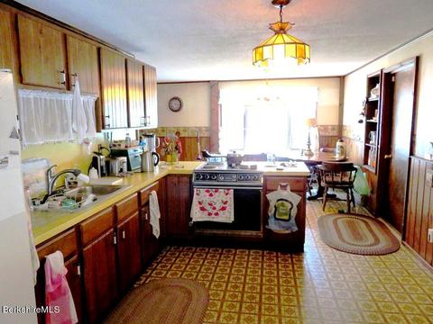 219 Bancroft Rd, Becket, MA 01223 photo 5