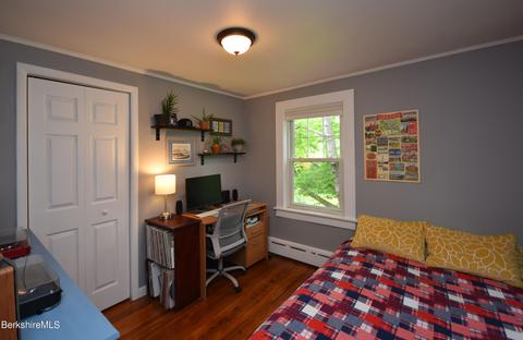 405 Fairview St, Lee, MA 01238 photo 27