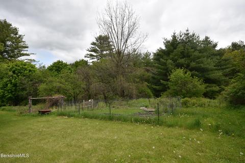 405 Fairview St, Lee, MA 01238 photo 35