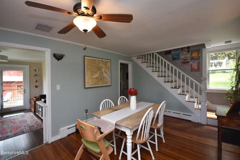405 Fairview St, Lee, MA 01238 photo 8