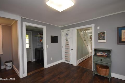 405 Fairview St, Lee, MA 01238 photo 16