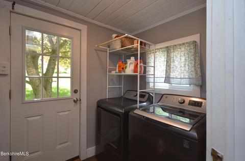 405 Fairview St, Lee, MA 01238 photo 18