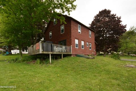 405 Fairview St, Lee, MA 01238 photo 40