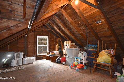 405 Fairview St, Lee, MA 01238 photo 32