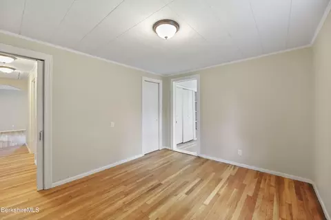 29 Powers St, Adams, MA 01220 photo 32