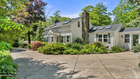128 Great Barrington Rd, West Stockbridge, MA 01266