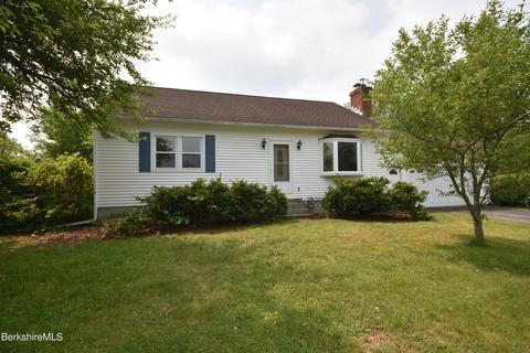 56 Greenings Ave, Pittsfield, MA 01201