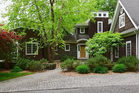 112 Brush Hill Rd, Great Barrington, MA 01230