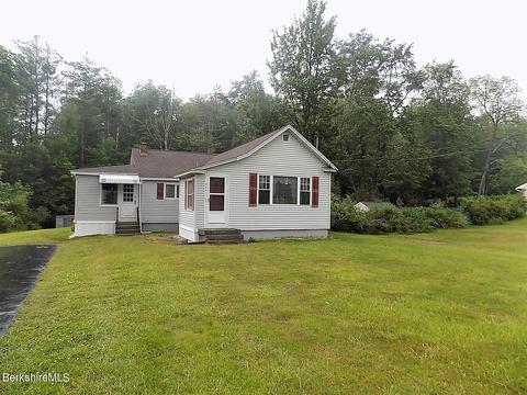 716 Dalton Division Rd, Pittsfield, MA 01201