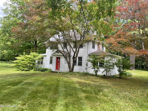 974 Berkshire School Rd, Sheffield, MA 01257