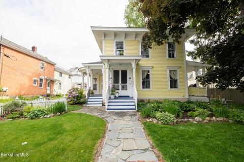 54 E Housatonic St, Pittsfield, MA 01201