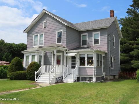 27 Murray St, Adams, MA 01220