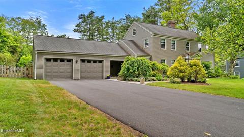 155 Ann Dr, Pittsfield, MA 01201