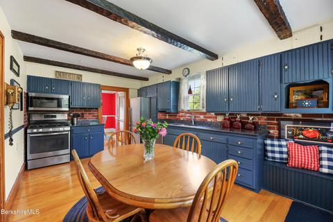 150 Fairview St, Lee, MA 01238 photo 12