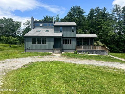 215 Cross Rd, Sheffield, MA 01257