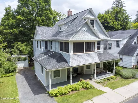 21 Brainard Ave, Great Barrington, MA 01230