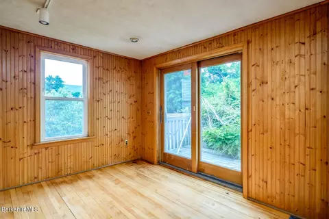42 Burt St, Adams, MA 01220 photo 8