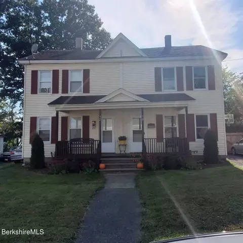 50-52 Lake St, Pittsfield, MA 01201
