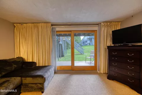 1-10 Rolling Hill Ln #1-10, Lenox, MA 01240 photo 18