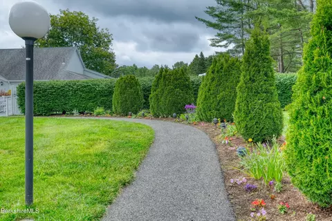1-10 Rolling Hill Ln #1-10, Lenox, MA 01240 photo 26
