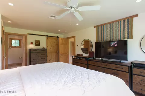 22 Warner Rd, Egremont, MA 01230 photo 24
