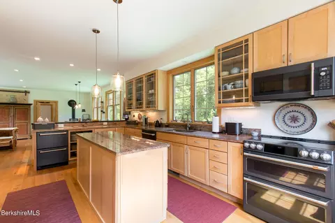 22 Warner Rd, Egremont, MA 01230 photo 10