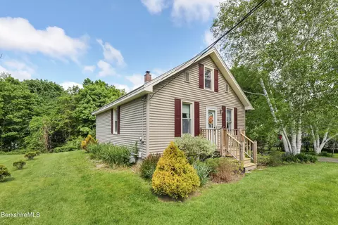 49 A St, North Adams, MA 01247