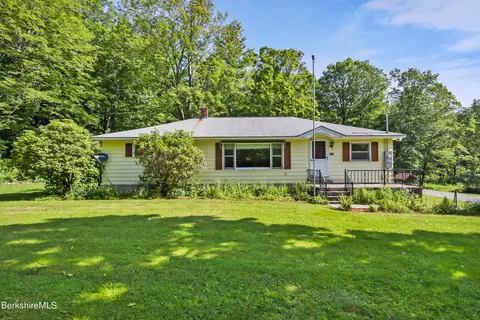 352 Monterey Rd, Otis, MA 01253
