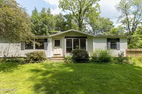 493 East St, Mount Washington, MA 01258