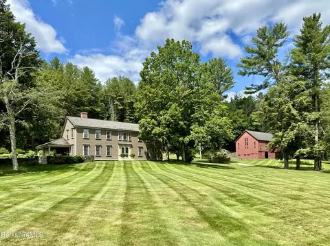 59 Shun Toll Rd, Egremont, MA 01252