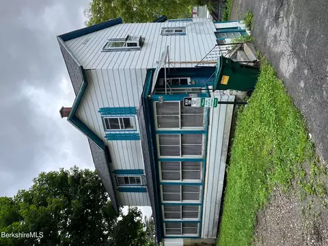 252 Walnut St # r, North Adams, MA 01247