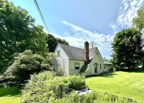 79 Meadow Ln, Lanesborough, MA 01237
