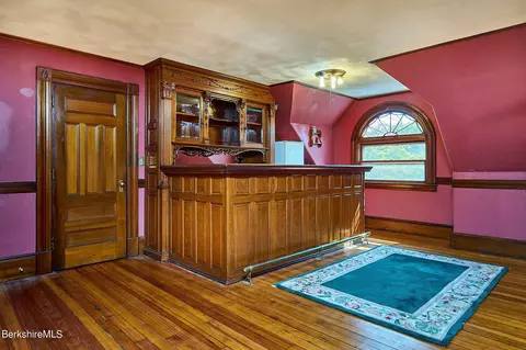 42 Marengo Park, Springfield, MA 01108 photo 31