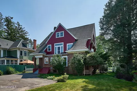 42 Marengo Park, Springfield, MA 01108 photo 36