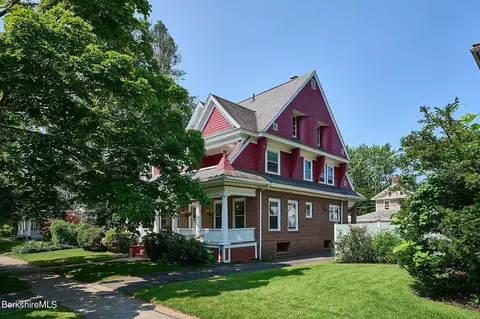 42 Marengo Park, Springfield, MA 01108 photo 4