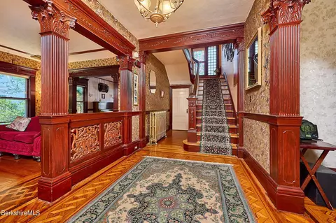 42 Marengo Park, Springfield, MA 01108 photo 6