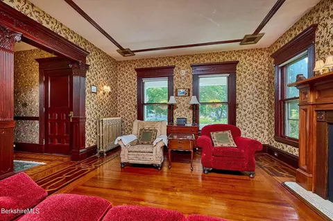 42 Marengo Park, Springfield, MA 01108 photo 8