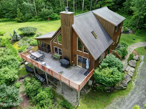 67 Cherokee Rd, Becket, MA 01223