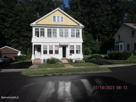38-40 Hollister, Pittsfield, MA 01201