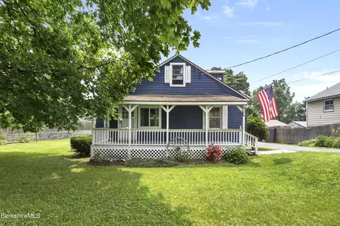 1621 W Housatonic St, Pittsfield, MA 01201