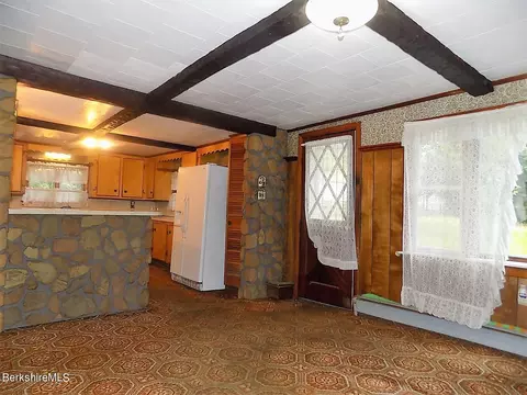 250 High St, Lee, MA 01238 photo 4