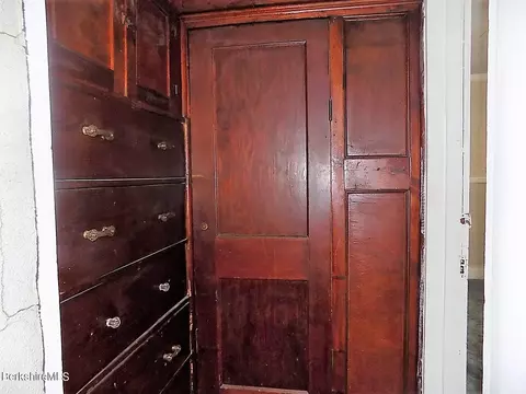 250 High St, Lee, MA 01238 photo 28