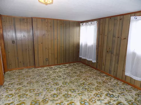250 High St, Lee, MA 01238 photo 22